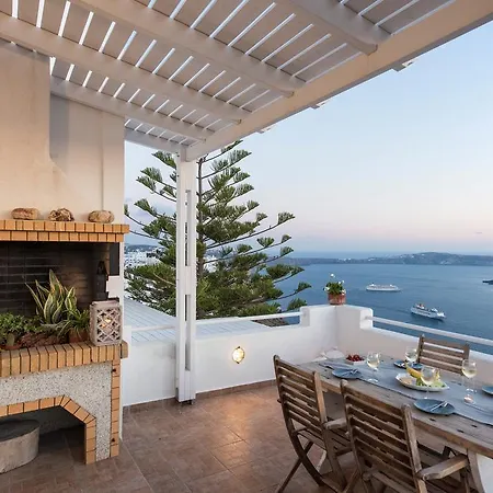 Morfes House