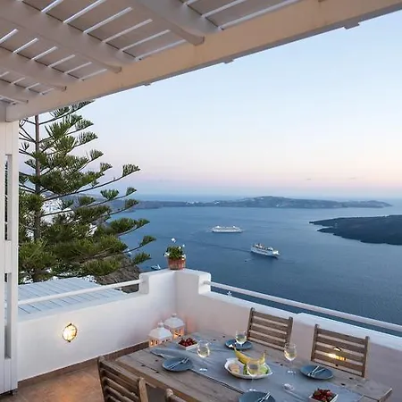 Morfes House Фиростефани