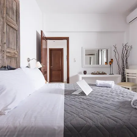Villa Morfes House *