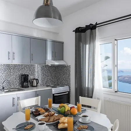 Morfes House Фиростефани
