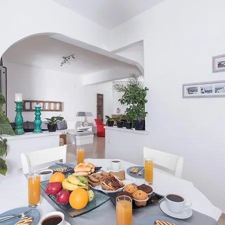 Вилла Morfes House Фиростефани